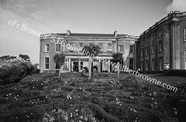 BANTRY HOUSE EXTERIOR